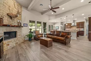 337 Golden Eagle Ln, Dripping Springs, TX 78620 - Photo 8