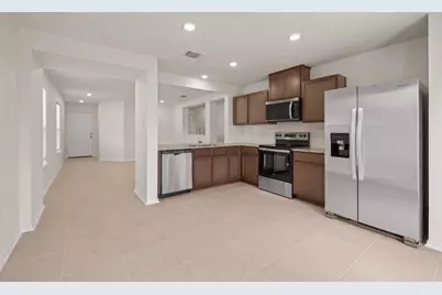 284 Feathers Street, Jarrell, TX 76537 - Photo 10