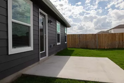 284 Feathers Street, Jarrell, TX 76537 - Photo 20
