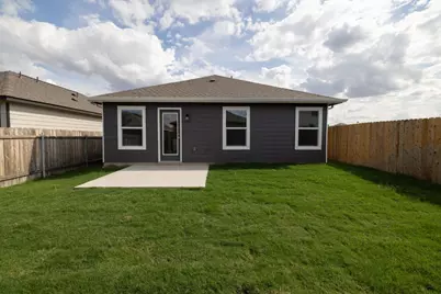 284 Feathers Street, Jarrell, TX 76537 - Photo 22