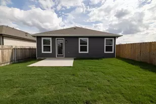 284 Feathers St, Jarrell, TX 76537 - Photo 22