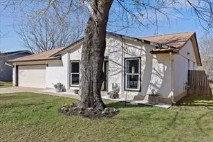 2602 Gettysburg Dr, Austin, TX 78745 - Photo 2