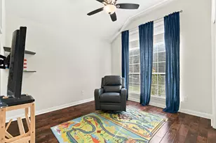 10125 Anahuac Trail, Austin, TX 78747 - Photo 12