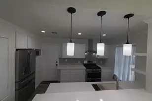 5807 Teri Rd, Austin, TX 78744 - Photo 6