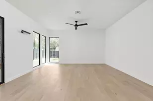 501 E 50th St, Austin, TX 78751 - Photo 8