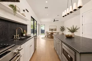 501 E 50th St, Austin, TX 78751 - Photo 2