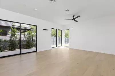 501 E 50th Street, Austin, TX 78751 - Photo 8