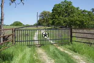 1035 Old Sayers Rd, Elgin, TX 78621 - Photo 1
