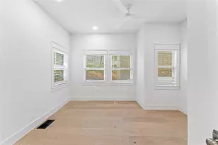 3301 Duval St, Austin, TX 78705 - Photo 18