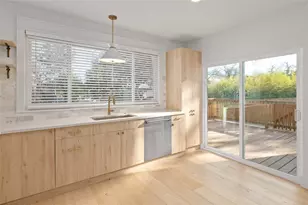 3301 Duval St, Austin, TX 78705 - Photo 8