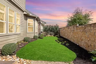 132 Village Oak Dr, Austin, TX 78737 - Photo 32