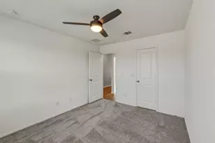 405 Doherty St, Kyle, TX 78640 - Photo 8