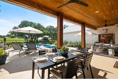2009 Axis Circle, Fredericksburg, TX 78624 - Photo 20
