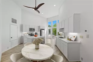 1 Crystal Springs Ct, The Hills, TX 78738 - Photo 2