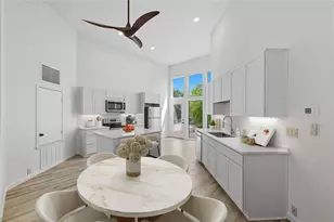 1 Crystal Springs Ct, The Hills, TX 78738 - Photo 2