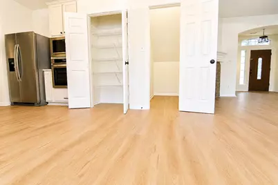 4205 Bent Wood Court, Round Rock, TX 78665 - Photo 10