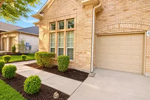 4205 Bent Wood Ct, Round Rock, TX 78665 - Photo 2