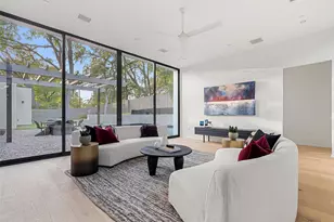 2704 Mountain Laurel Dr, Austin, TX 78703 - Photo 24