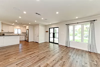 2709 W 49 1/2 Street, Austin, TX 78731 - Photo 10