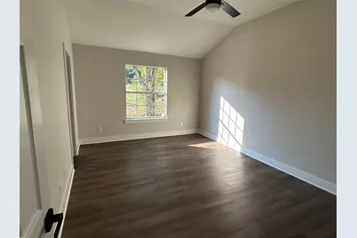 147 Shoreside Drive, Bastrop, TX 78602 - Photo 8