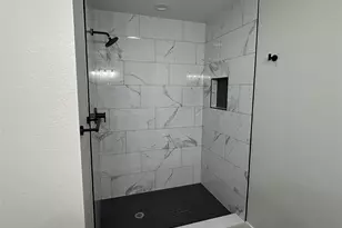 147 Shoreside Dr, Bastrop, TX 78602 - Photo 10