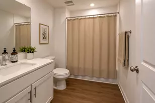 121 Santa Rosa Ln, Buda, TX 78610 - Photo 10