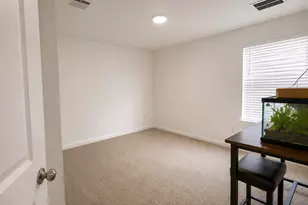 121 Santa Rosa Ln, Buda, TX 78610 - Photo 8