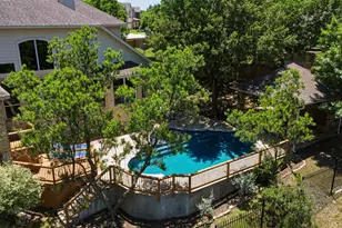 1019 Bretton Woods Dr, Cedar Park, TX 78613 - Photo 2