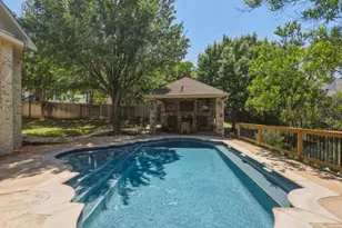 1019 Bretton Woods Dr, Cedar Park, TX 78613 - Photo 32