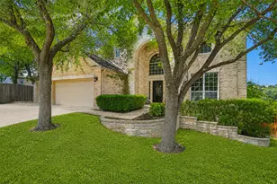 1019 Bretton Woods Dr, Cedar Park, TX 78613 - Photo 4