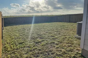 973 Shady Brk, New Braunfels, TX 78132 - Photo 20