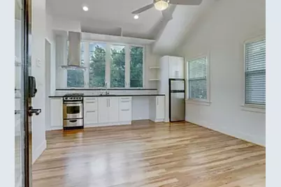 4518 Red River Street #B, Austin, TX 78751 - Photo 4