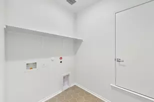 8000 Tranquil Glade Trl, Austin, TX 78744 - Photo 26