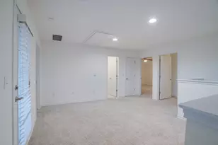 9015 Looksee Ln, Austin, TX 78744 - Photo 18