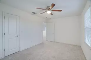 9015 Looksee Ln, Austin, TX 78744 - Photo 8