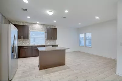 9015 Looksee Lane, Austin, TX 78744 - Photo 4
