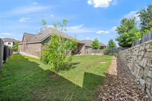 140 Catani Loop, Georgetown, TX 78628 - Photo 34