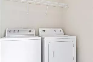 1601 Miriam Ave, Austin, TX 78702 - Photo 16