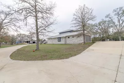 319 Lonesome Dove Drive, Cedar Creek, TX 78612 - Photo 32