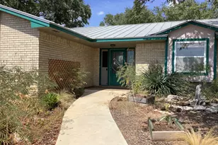 510 Wimberley Oaks Dr, Wimberley, TX 78676 - Photo 1