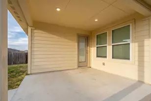 1003 Round Bale Rd, Hutto, TX 78634 - Photo 12