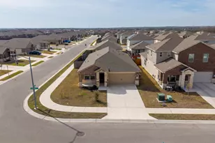 1003 Round Bale Rd, Hutto, TX 78634 - Photo 2