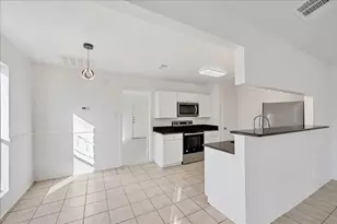 421 Fantail Loop, Lakeway, TX 78734 - Photo 4