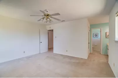 10512 Timbercrest Lane, Austin, TX 78750 - Photo 18