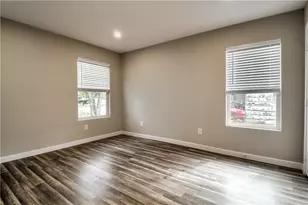 108 Irene St, Elgin, TX 78621 - Photo 8