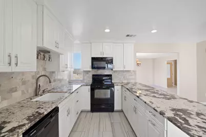 2301 Red Bird Cove, Lago Vista, TX 78645 - Photo 16