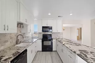 2301 Redbird Cove, Lago Vista, TX 78645 - Photo 16