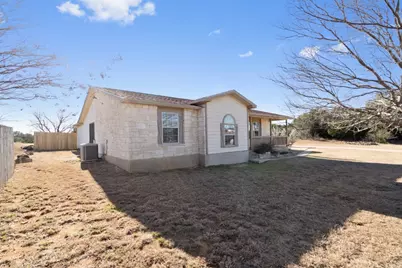 2301 Red Bird Cove, Lago Vista, TX 78645 - Photo 34