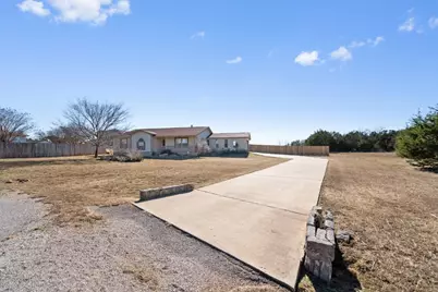 2301 Red Bird Cove, Lago Vista, TX 78645 - Photo 4