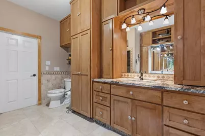 2187 Highway 290 E, McDade, TX 78650 - Photo 20